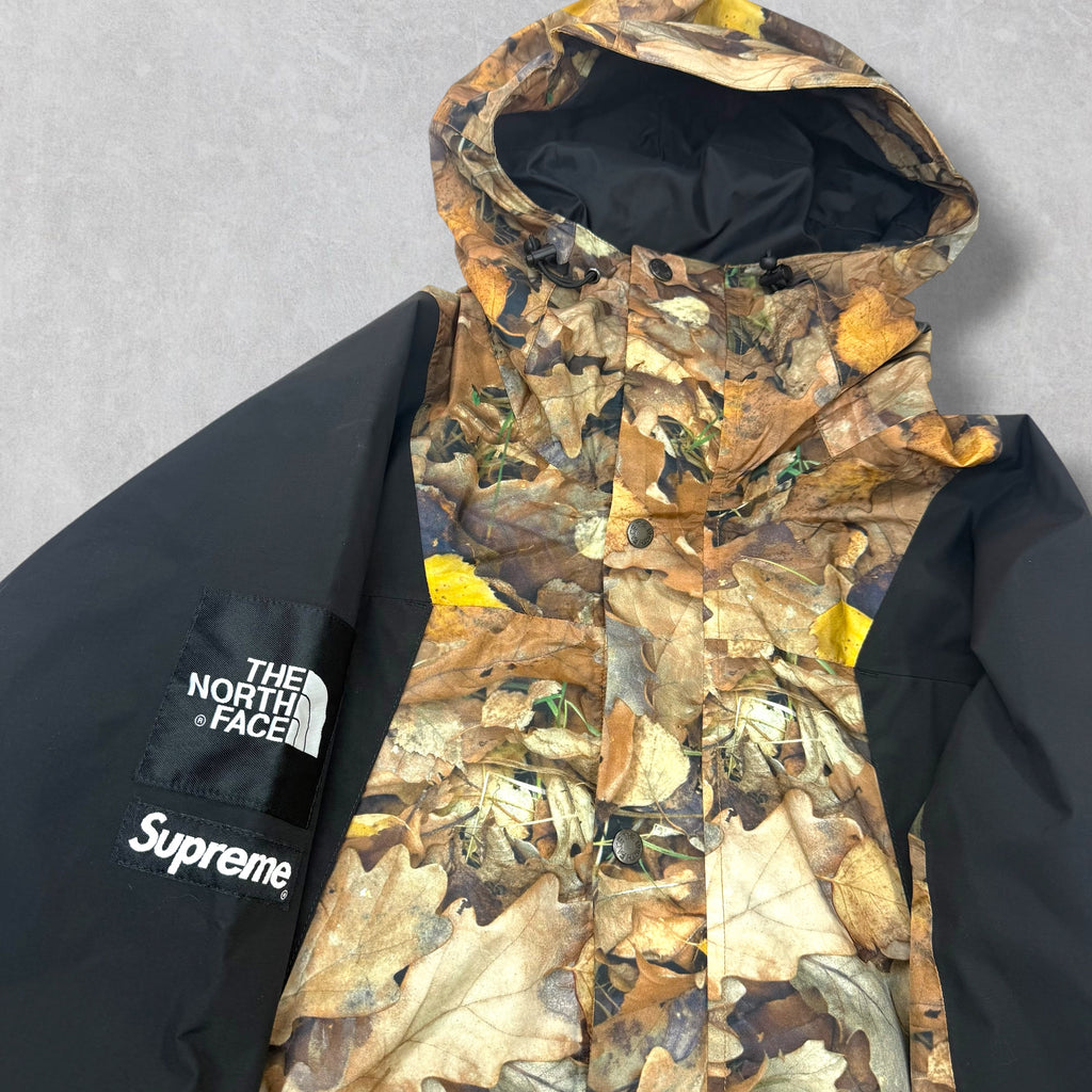 Supreme TNF Mountain Light Leaves Jacket M