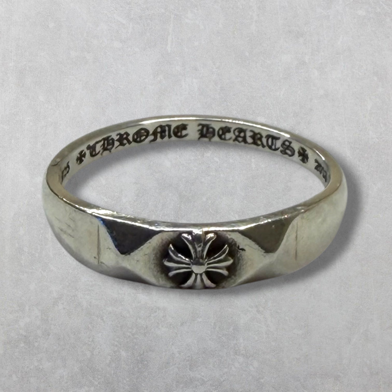 Chrome Hearts Bubblegum Pyramid Plus Ring 7
