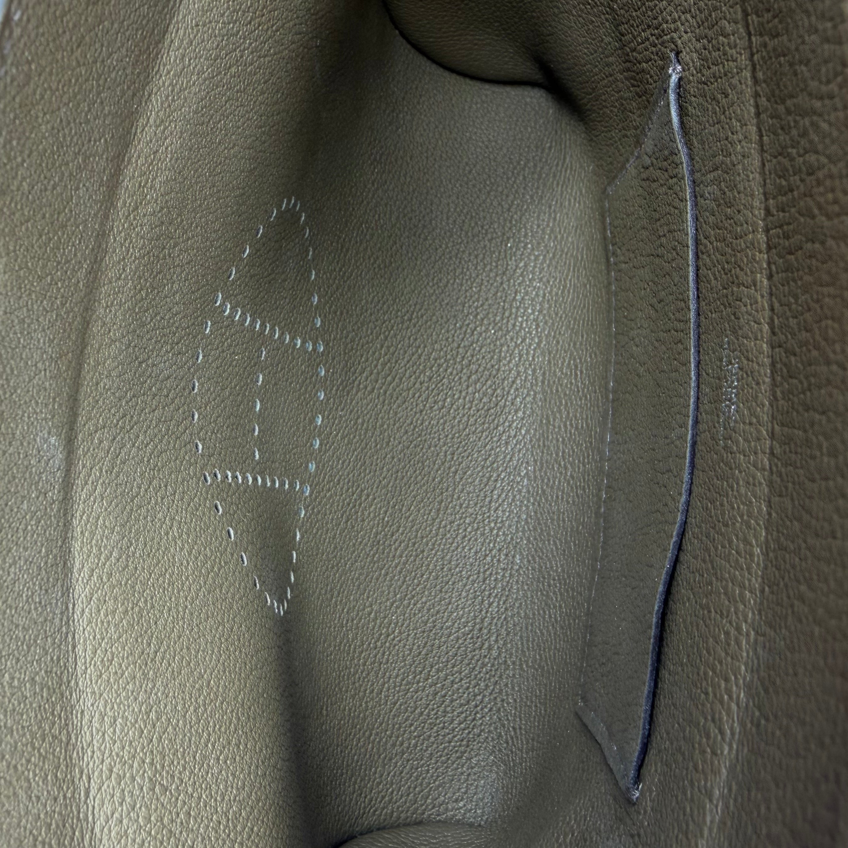 Hermes Etoupe Videpoches Bag